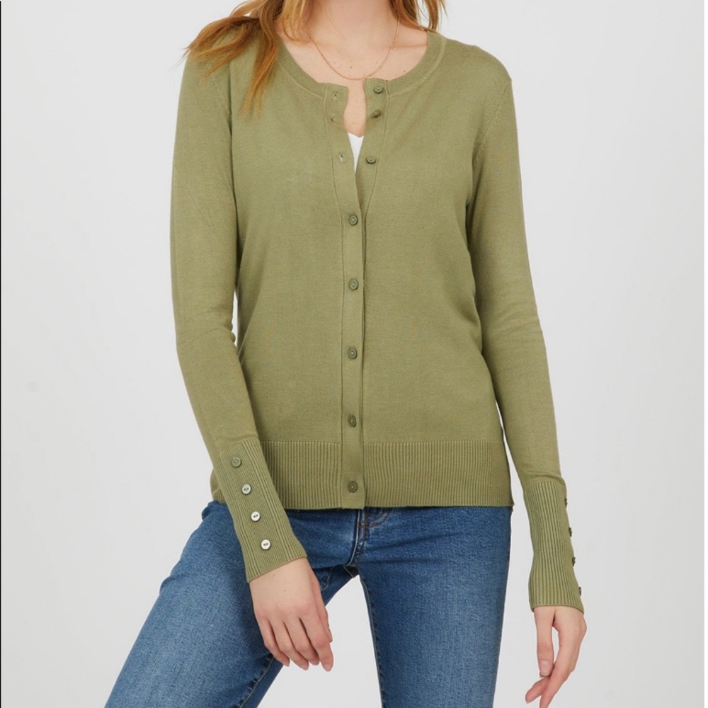 Classic Crew Neck Cardigan
